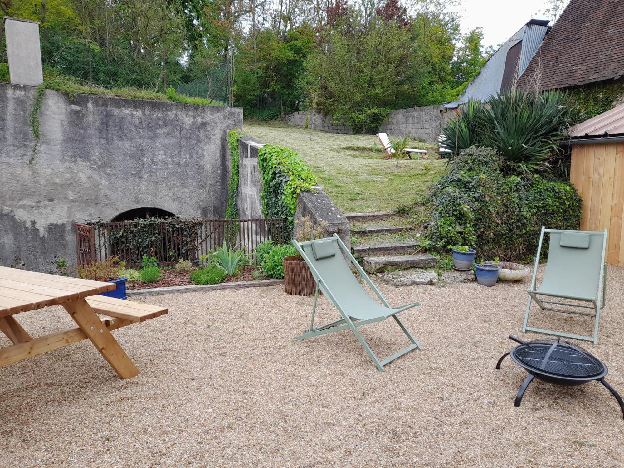 Maisonnette Au Calme Avec Jardin * Montoire-sur-le-Loir